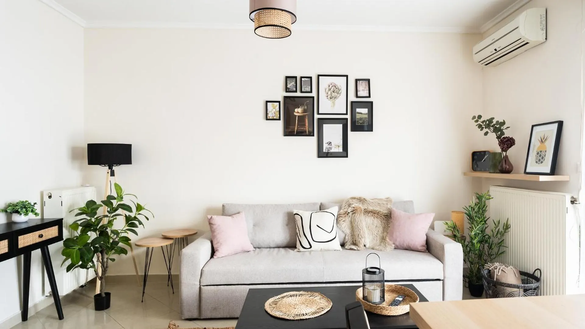 Pomegranate Luxury Penthouse Maisonette With Beautiful Terrace & Free Parking By Binobi ! Θεσσαλονίκη 0*,
